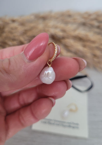 Fresh water pearl earrings / 18k gold plated / Wedding jewellery / Gift / Minimal / Pearl / Drop earrings