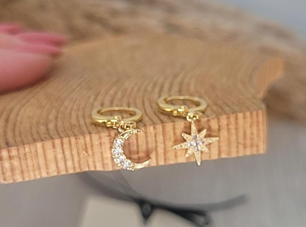 Gold huggie hoops / Moon earrings / Star / Hoops / 18k Gold plated / Gift / Cute / Wedding / Bridesmaid / Boho / Ethnic style