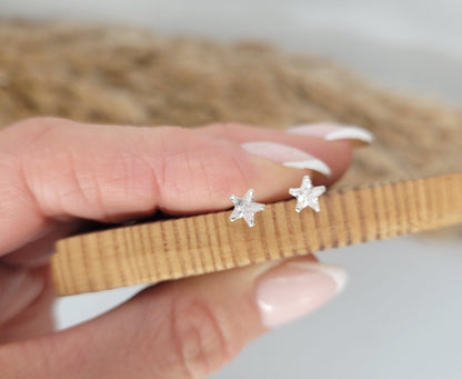 Sterling silver stud earrings / Sliver studs / Minimal /Minimalist / Cute / Gift idea / Birthday gift for her