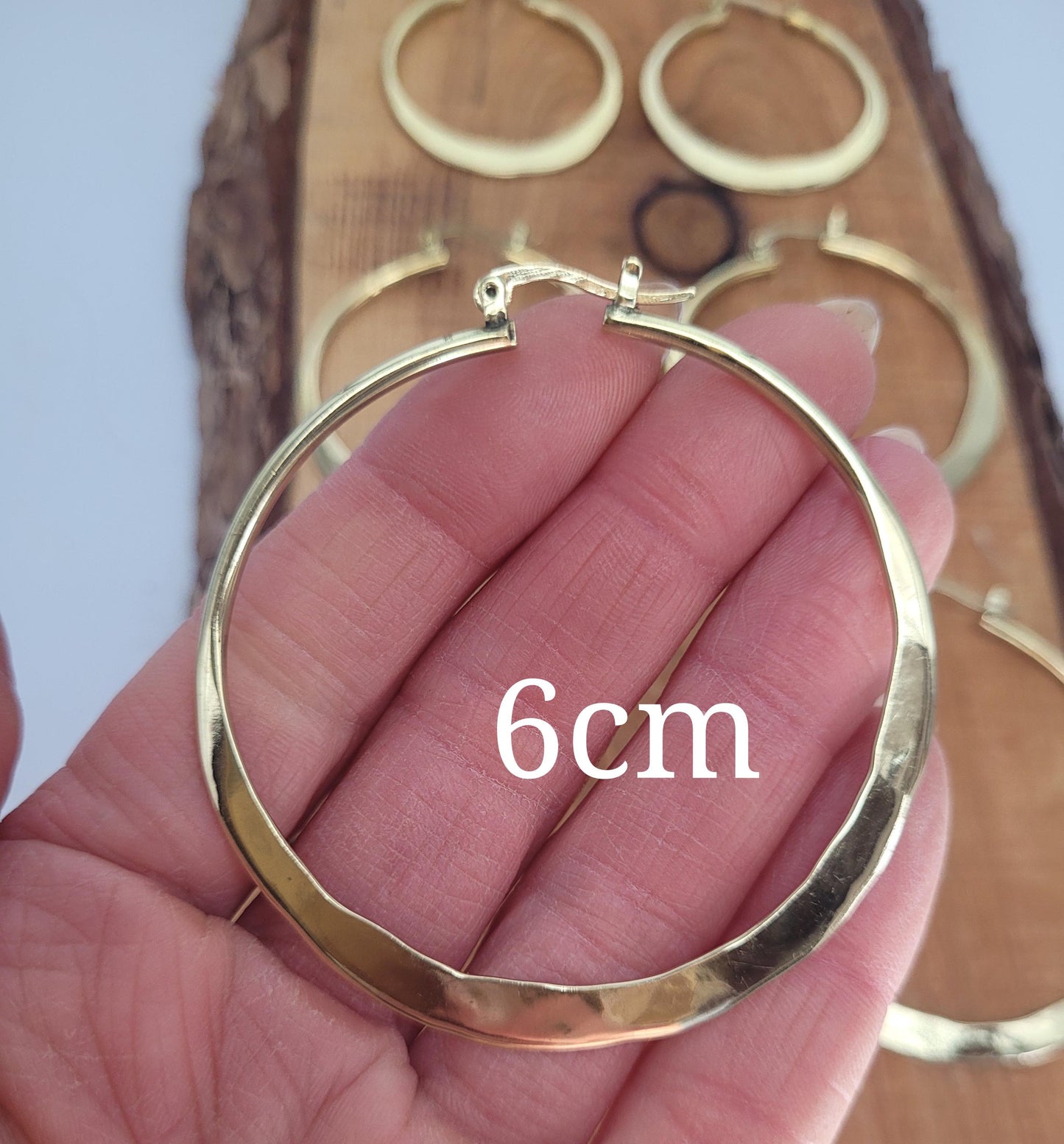 Brass hammered hoops / Hoop earrings / Small hoops / Large hoops / Hippie / Unique / Free uk shipping / Gift