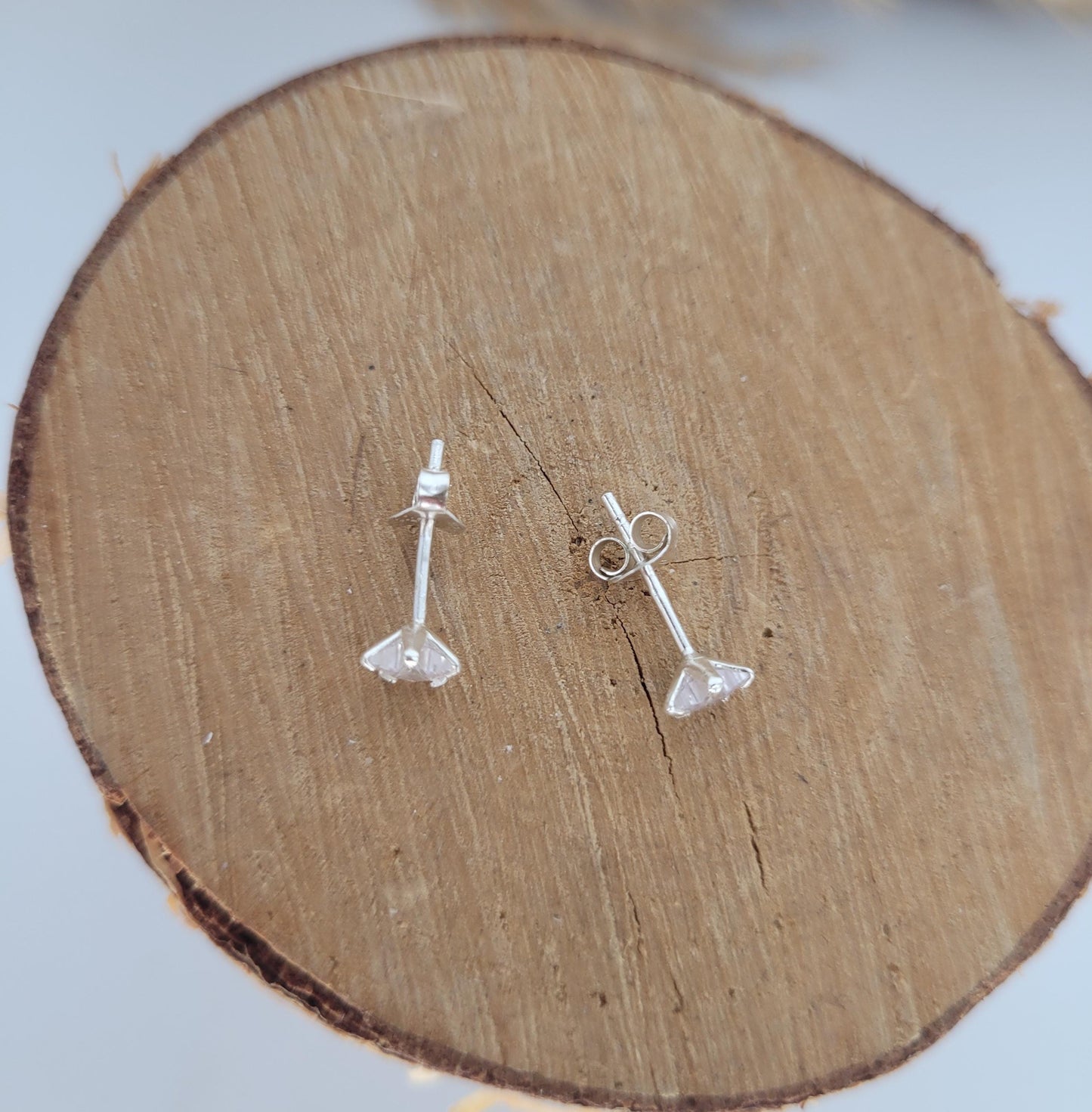 Sterling silver stud earrings / Sliver studs / Minimal /Minimalist / Cute / Gift idea / Birthday gift for her