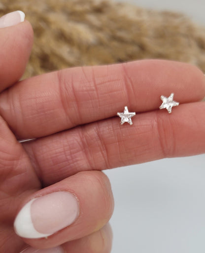 Sterling silver stud earrings / Sliver studs / Minimal /Minimalist / Cute / Gift idea / Birthday gift for her