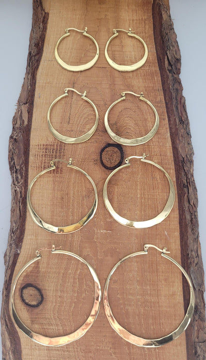 Brass hammered hoops / Hoop earrings / Small hoops / Large hoops / Hippie / Unique / Free uk shipping / Gift
