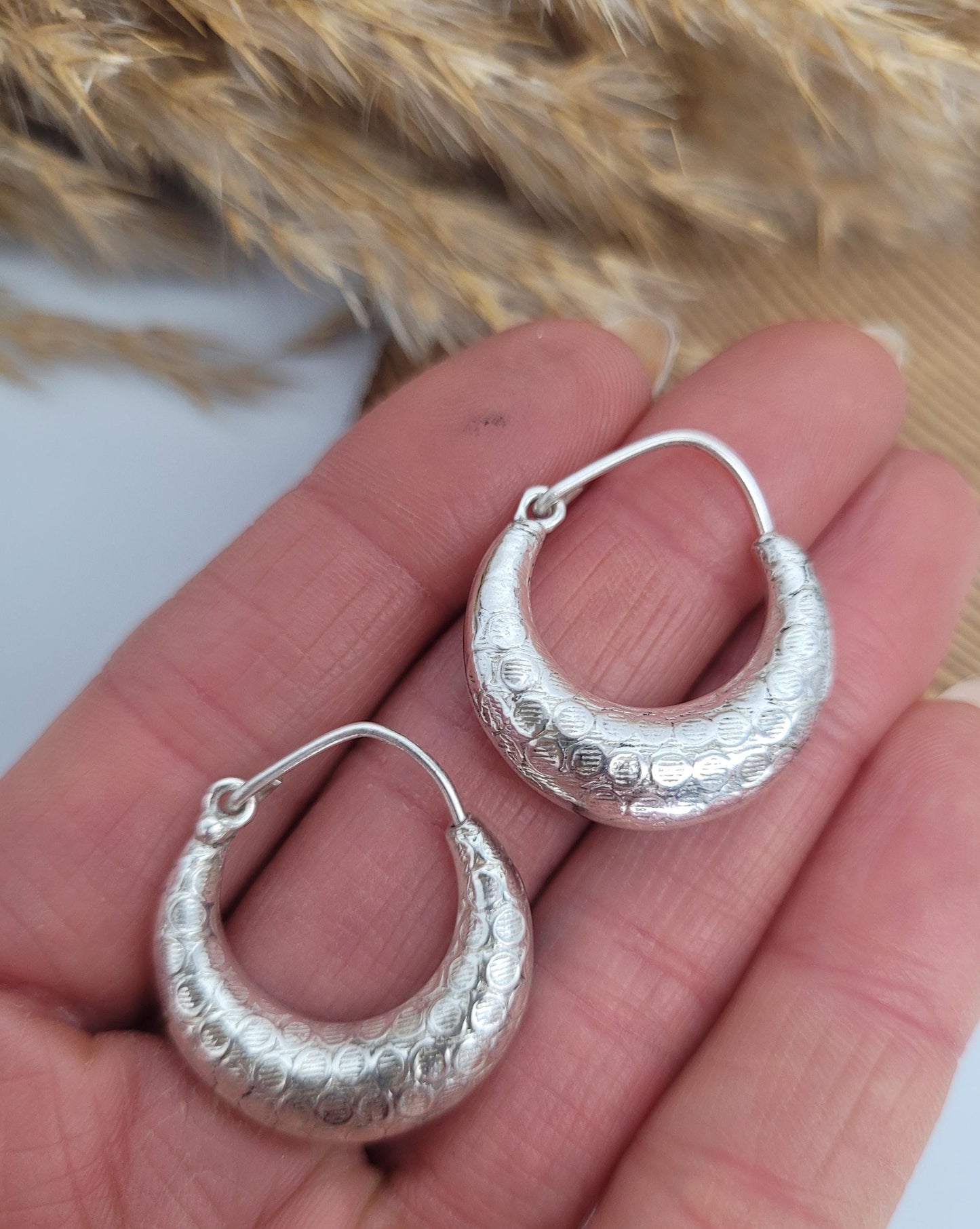 Silver hoop earrings / Classic hoops / Chunky earrings/ Simple jewellery / Unique / Hippie / Free shipping