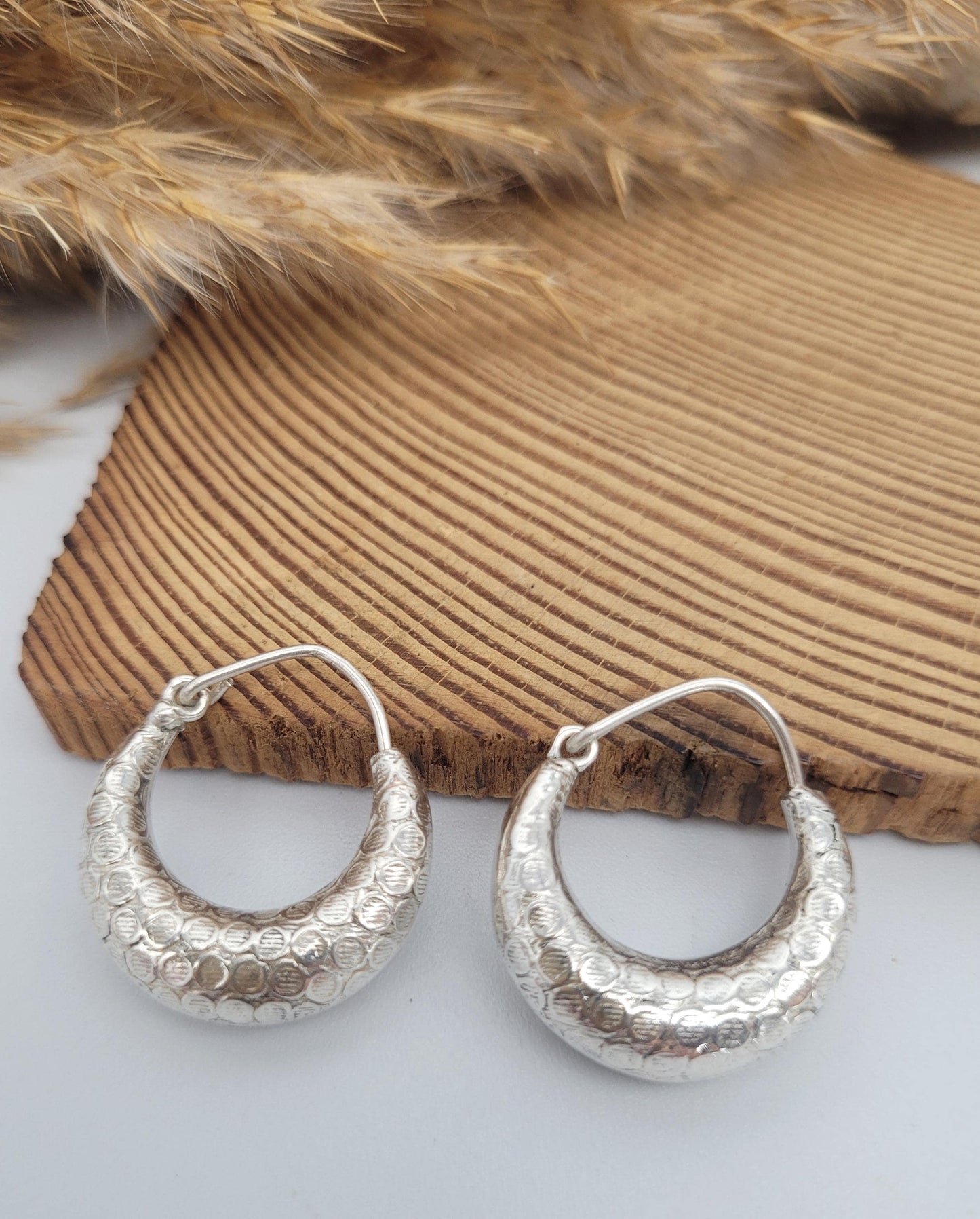 Silver hoop earrings / Classic hoops / Chunky earrings/ Simple jewellery / Unique / Hippie / Free shipping