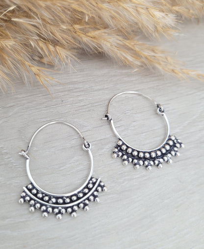 Silver bali hoops / Dainty hoops / Cute gift / Silver hoops / Ethnic / Festival / Wedding / Pretty