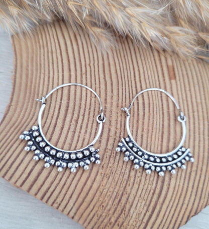 Silver bali hoops / Dainty hoops / Cute gift / Silver hoops / Ethnic / Festival / Wedding / Pretty