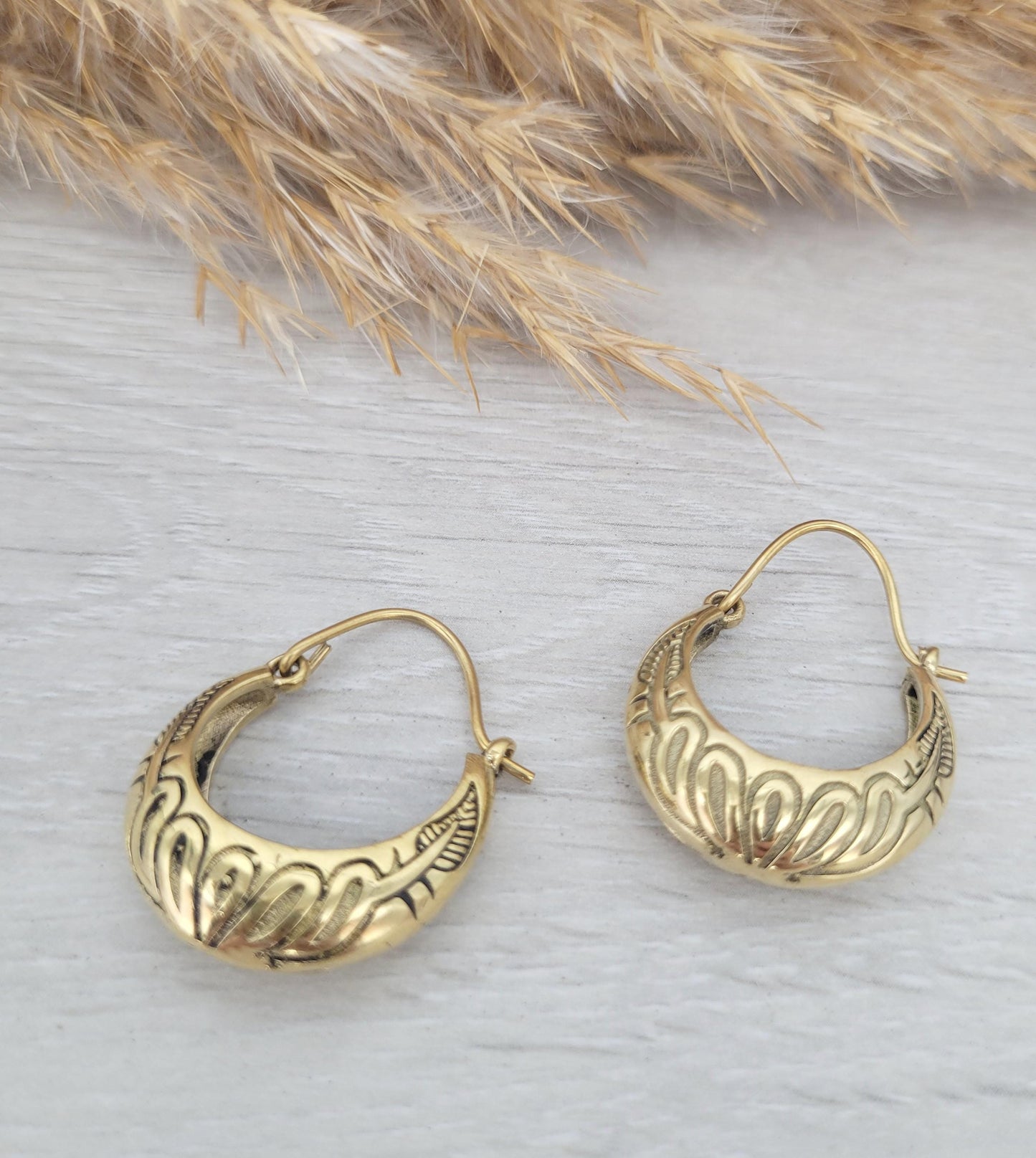 Golden hoops / Detailed hoops / Engraved / Gift / Ethnic / Wedding / Glory