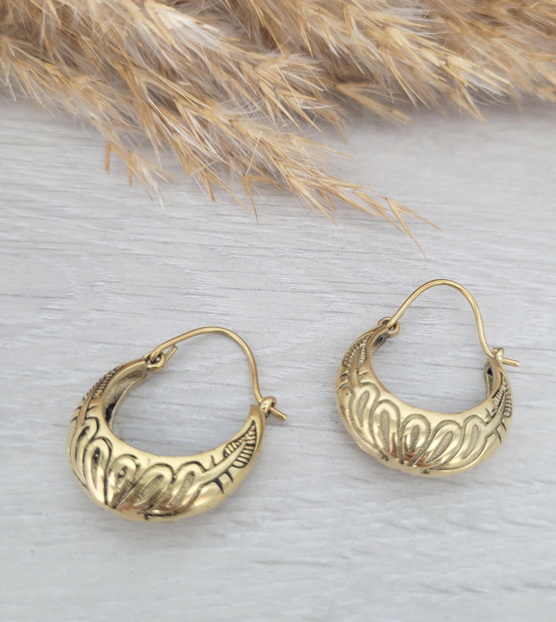 Golden hoops / Detailed hoops / Engraved / Gift / Ethnic / Wedding / Glory