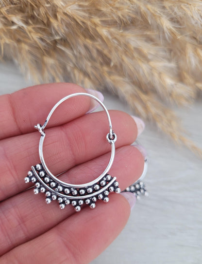 Silver bali hoops / Dainty hoops / Cute gift / Silver hoops / Ethnic / Festival / Wedding / Pretty