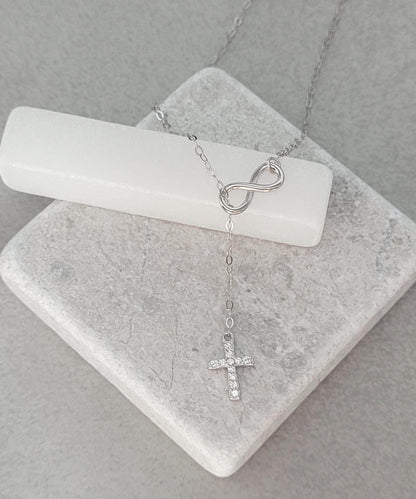 Sterling silver cross necklace / Minimal / Minimalist / Gift / Cross / Silver / Layer necklace