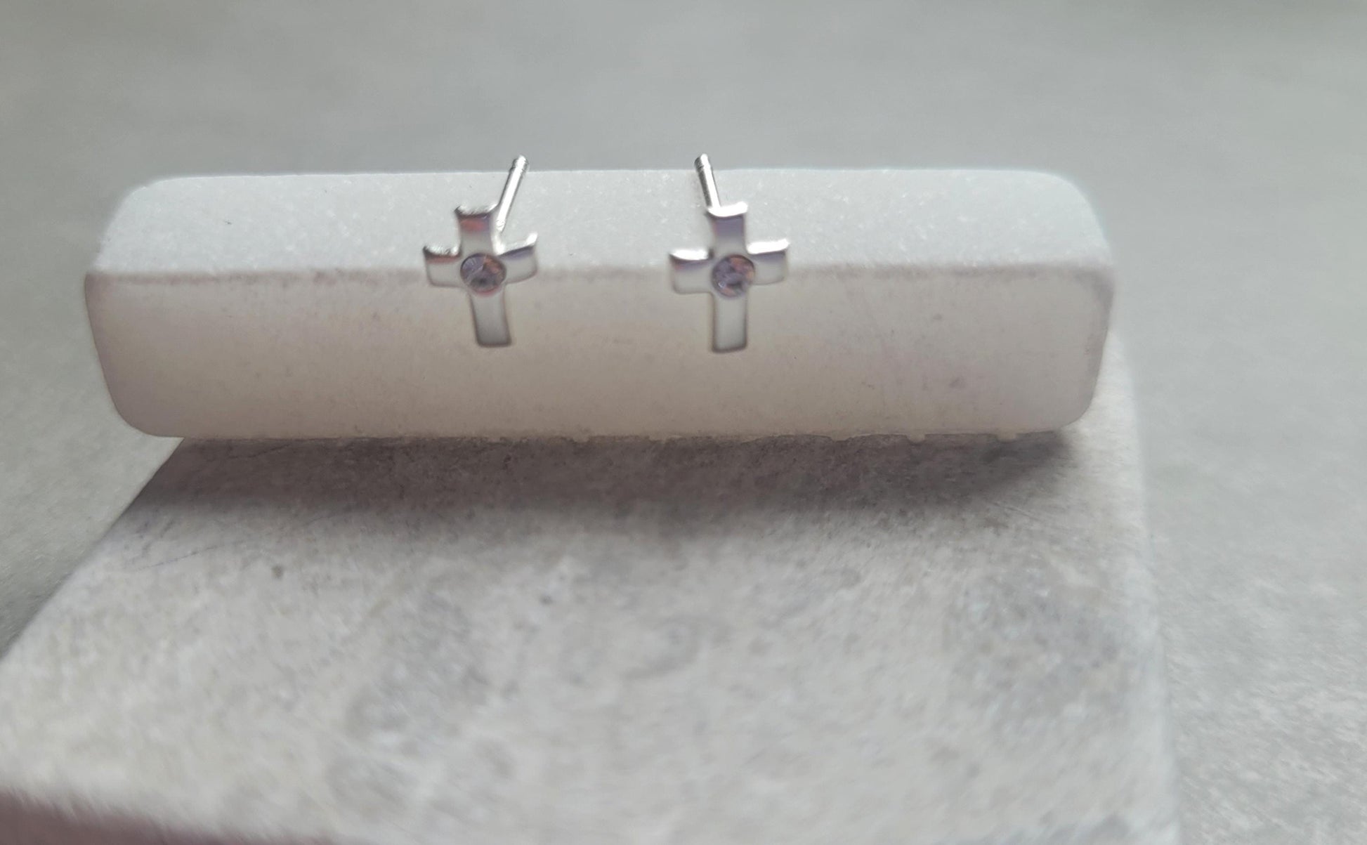 Sterling silver cross studs / Studs / Silver earrings / Religous / Cross / Pray