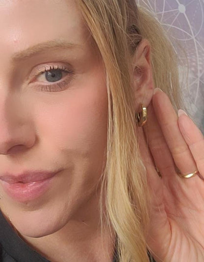 Brass clicker hoops / Hoops / Golden hoops / Cute / Pretty / Small earrings / Bohemian