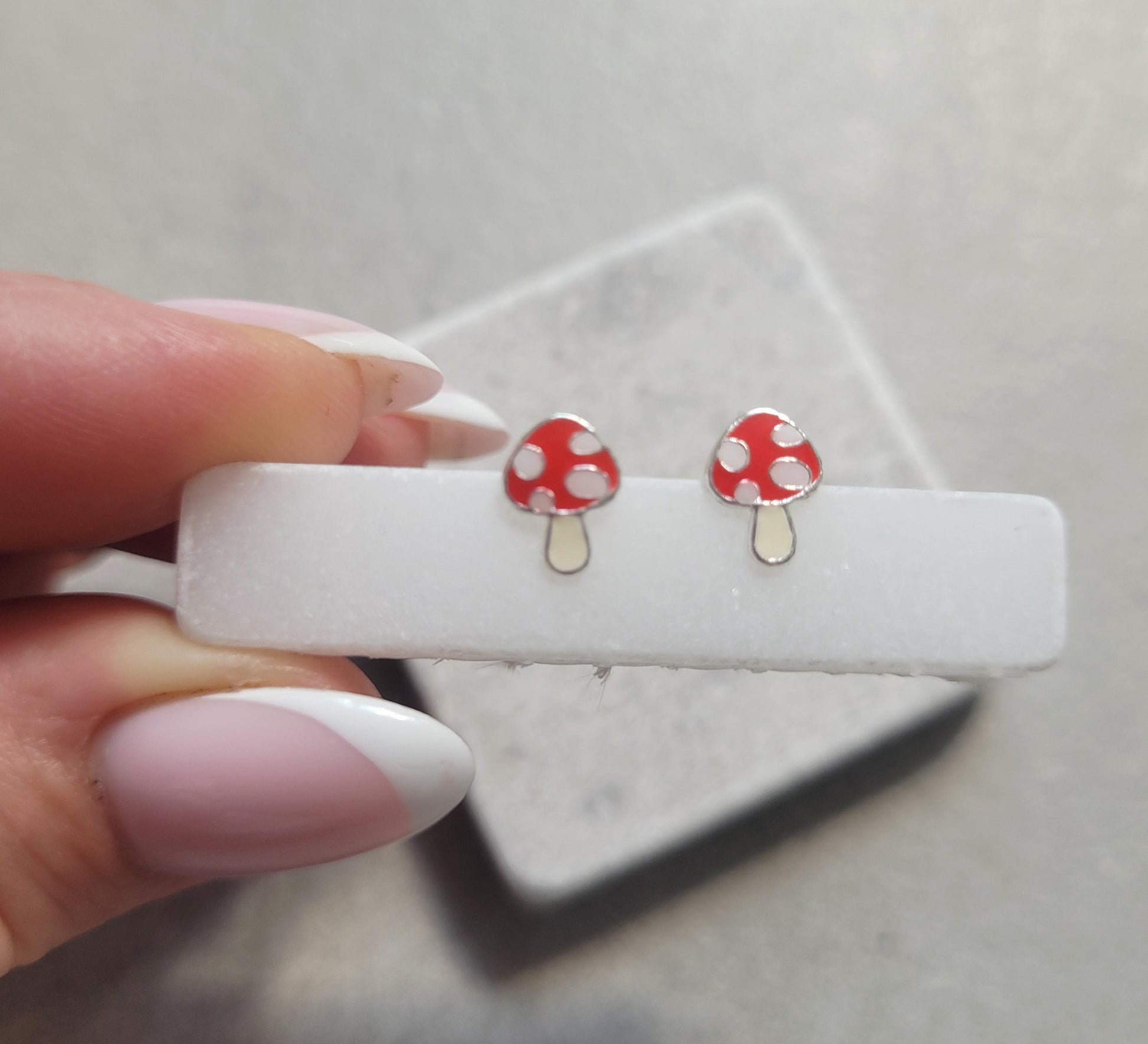 Sterling silver mushroom studs / Mushrooms / Studs / Silver / Gift / Festival / Minimal / Minimalist