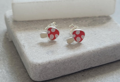 Sterling silver mushroom studs / Mushrooms / Studs / Silver / Gift / Festival / Minimal / Minimalist