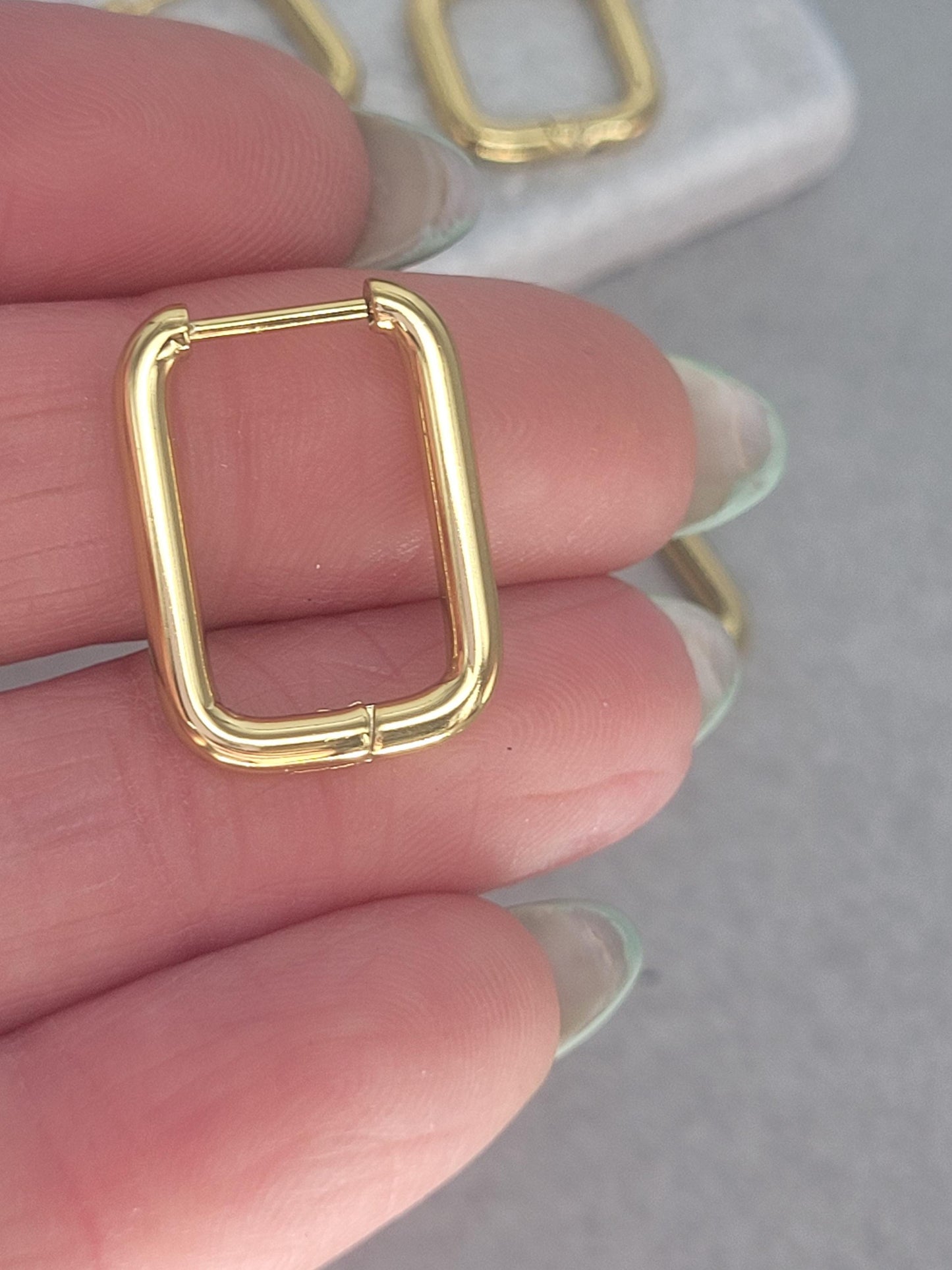18k gold hoops / square hoop earrings / Minimal / Minimalist / Cute / Gift / x2 pairs / hoops / Gold