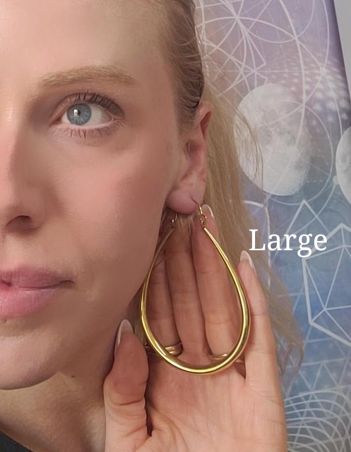 Golden hoop earrings / Small hoops / Large hoops / Lightweight hoops / Teardrop earrings / Ethnic / Pretty / Brass / Gold