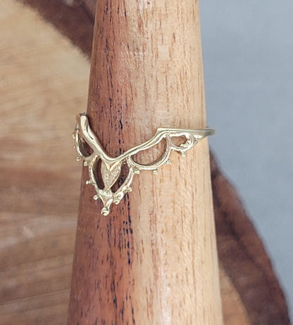 Bohemian style ring / Minimal / Minimalist / Gift / Free uk shipping / Golden ring / Elegant / Simple / Dainty / Gift / Brass / Gold