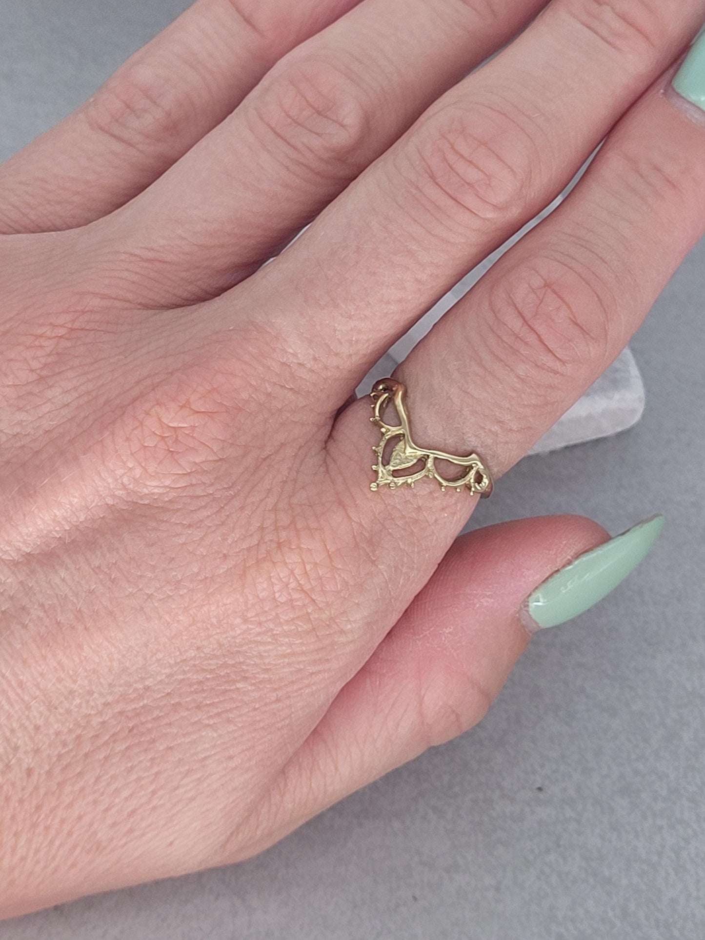 Bohemian style ring / Minimal / Minimalist / Gift / Free uk shipping / Golden ring / Elegant / Simple / Dainty / Gift / Brass / Gold