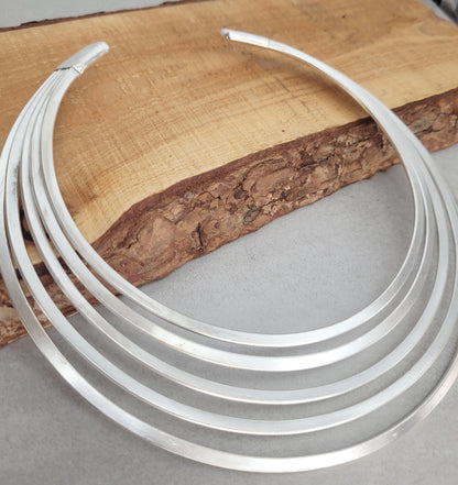 Silver choker necklace / Unique design / Ethnic necklace / Gift / Silver / Statement / Luxurious / Modern / Minimal / Elegant / Ornate