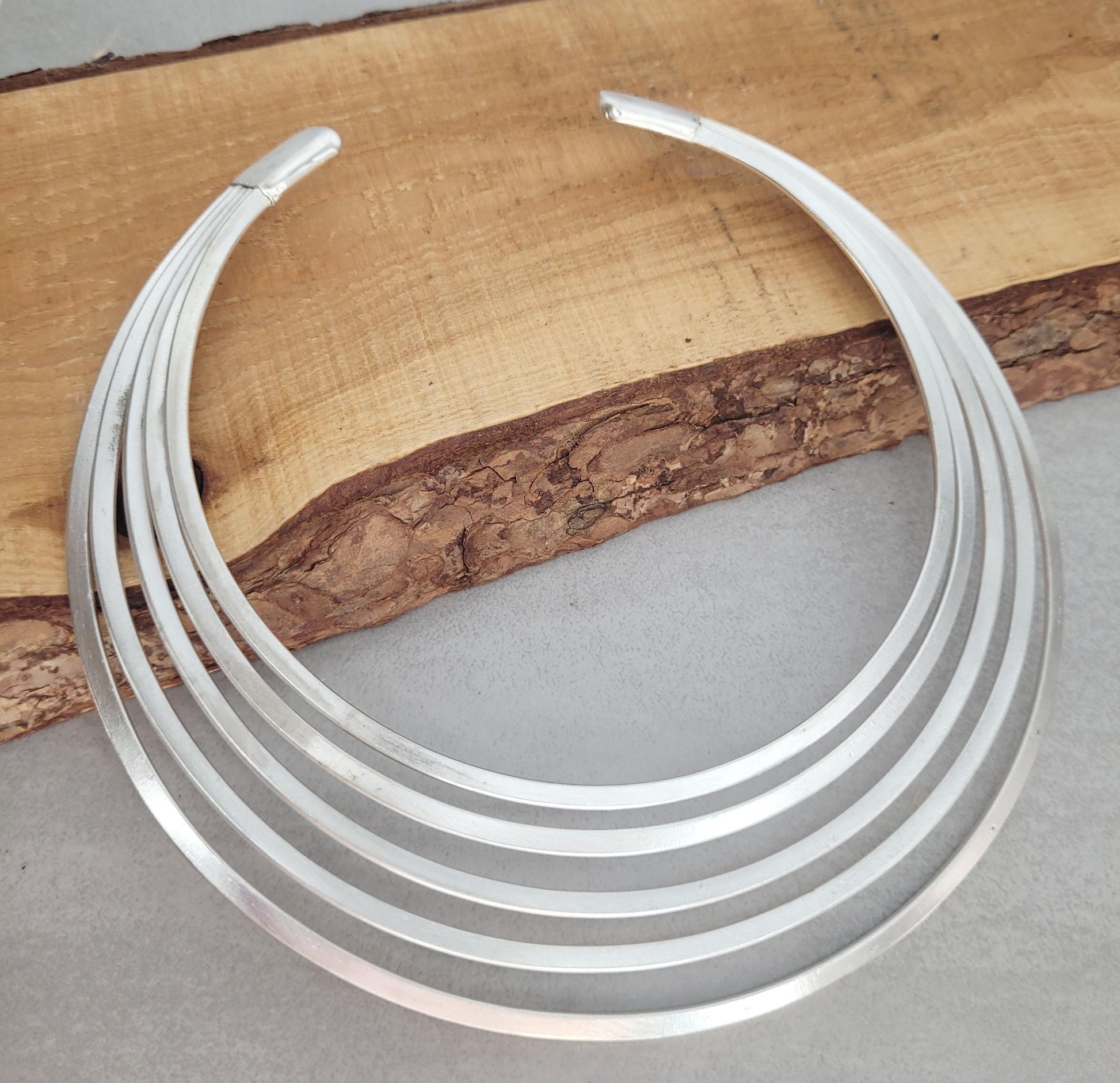 Silver choker necklace / Unique design / Ethnic necklace / Gift / Silver / Statement / Luxurious / Modern / Minimal / Elegant / Ornate