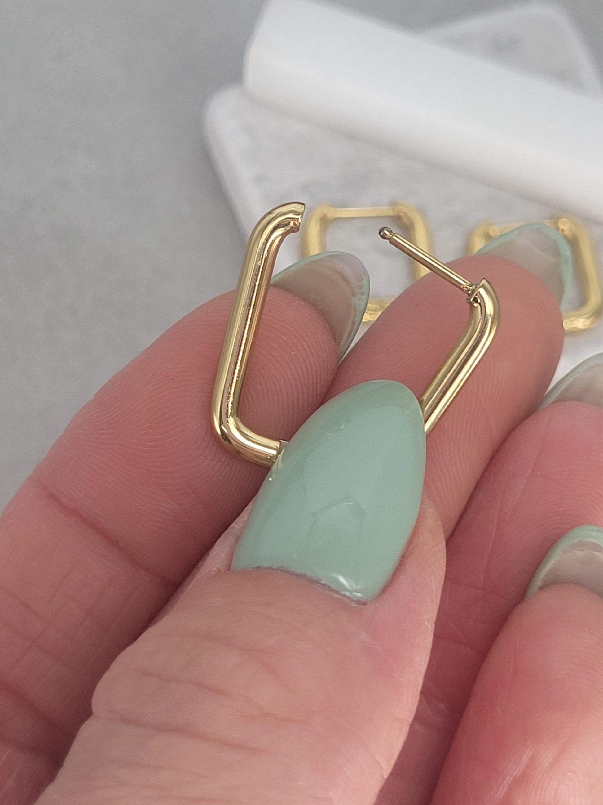 18k gold hoops / square hoop earrings / Minimal / Minimalist / Cute / Gift / x2 pairs / hoops / Gold