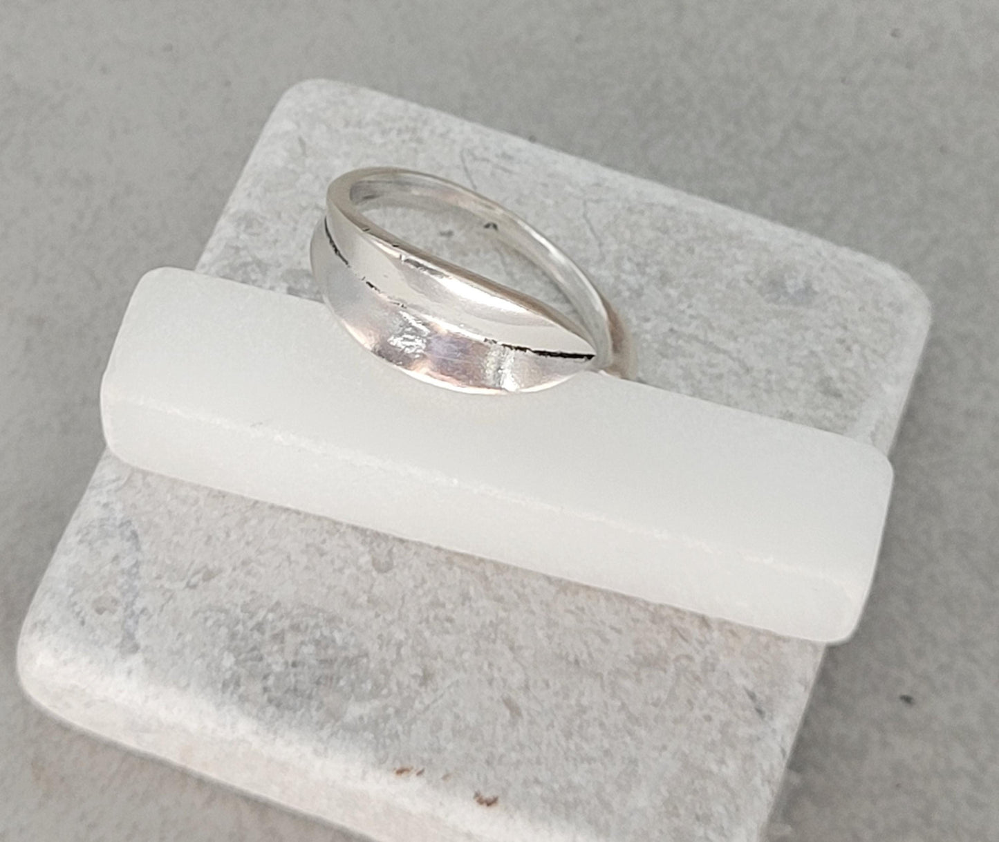 Simple silver ring / Adjustable / Silver / Minimal / Band / Gift / Elegant / Delicate / Bold / Cute / Brass jewellery
