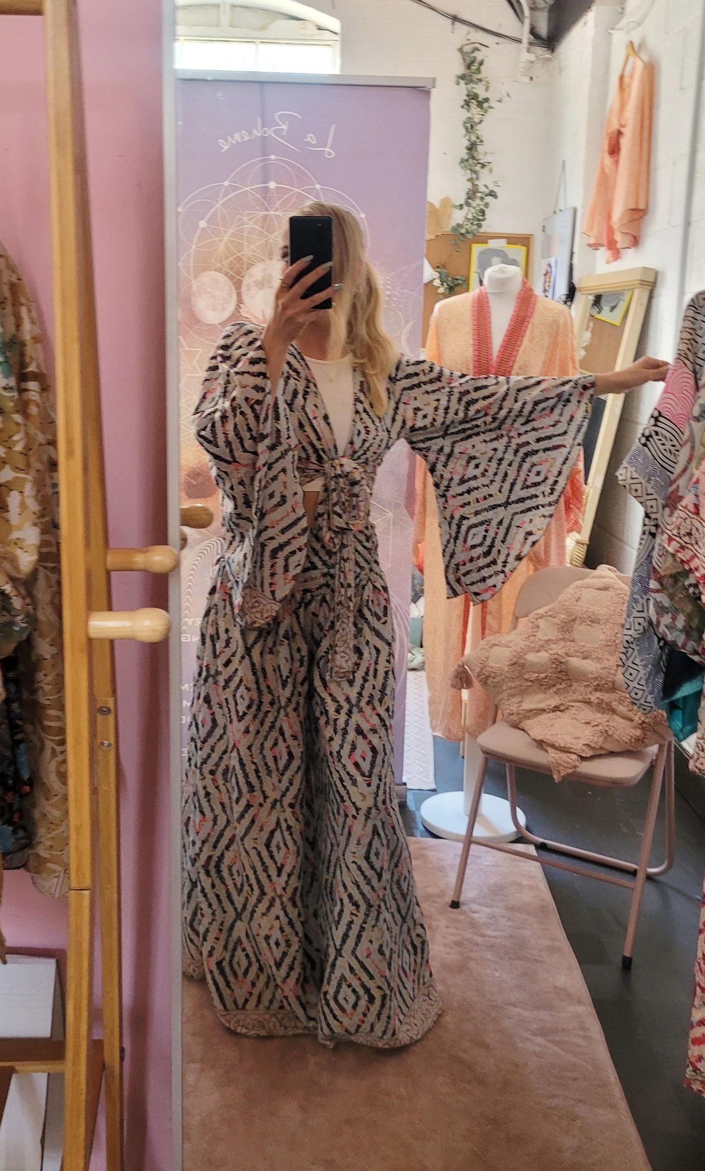 Bamboo silk co-ord set / Summer / Elegant / Holiday / Beach / Soft / Top and trousers / Boho / Luxurious / Sustainable / Flowy / Comfortable