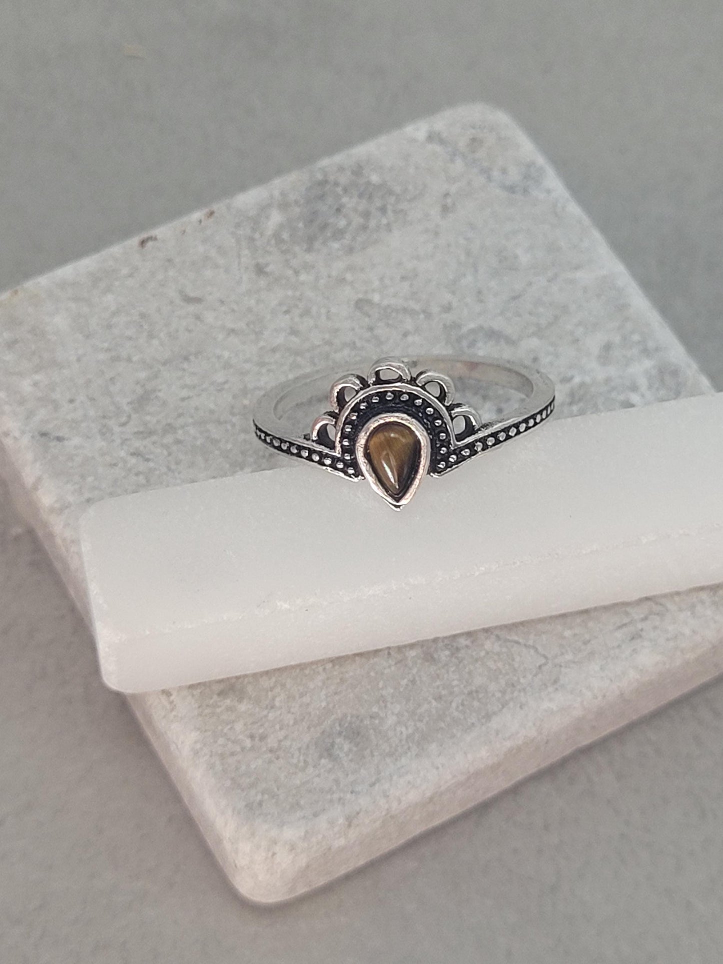 Silver ring / Simple / Simplicity / Flower / Nature-inspired style / Gift / Ethnic/ Cute gift / Silver / Elegant / Minimal range