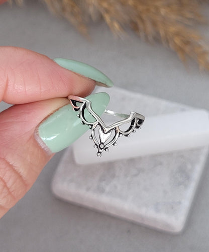 Bohemian style ring / Minimal / Minimalist / Gift / Free uk shipping / Silver ring / Elegant / Simple / Dainty / Gift