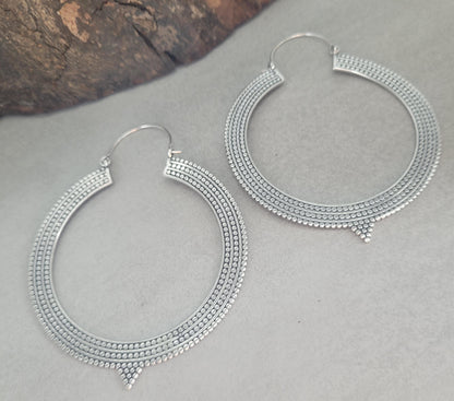Extra large silver hoops / Oversized earrings / Statement-Making / Urban glam / Hoops / Tropical vibe / Boho chic / Unique design / Big hoop