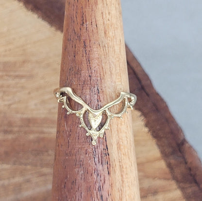 Bohemian style ring / Minimal / Minimalist / Gift / Free uk shipping / Golden ring / Elegant / Simple / Dainty / Gift / Brass / Gold
