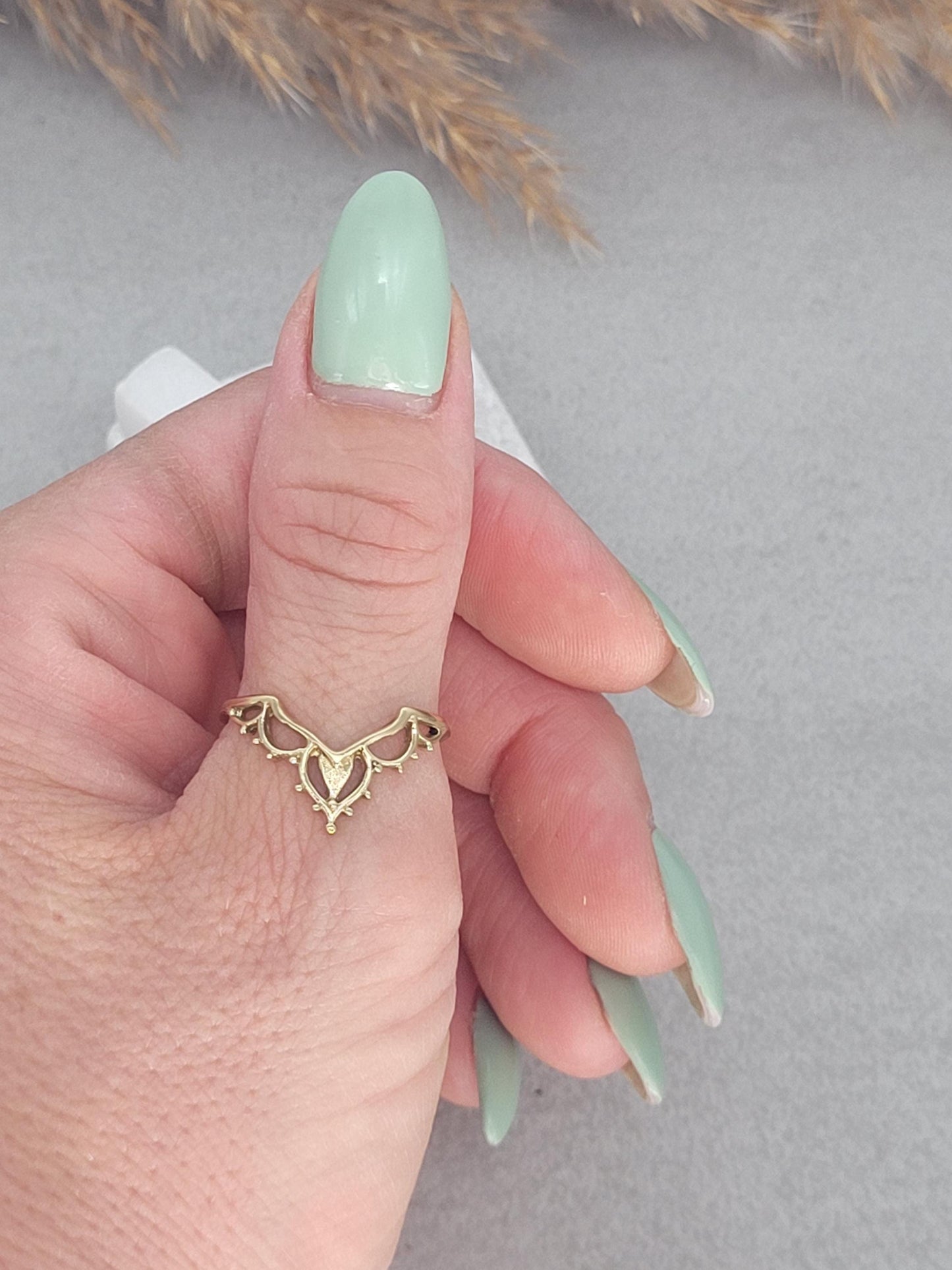 Bohemian style ring / Minimal / Minimalist / Gift / Free uk shipping / Golden ring / Elegant / Simple / Dainty / Gift / Brass / Gold