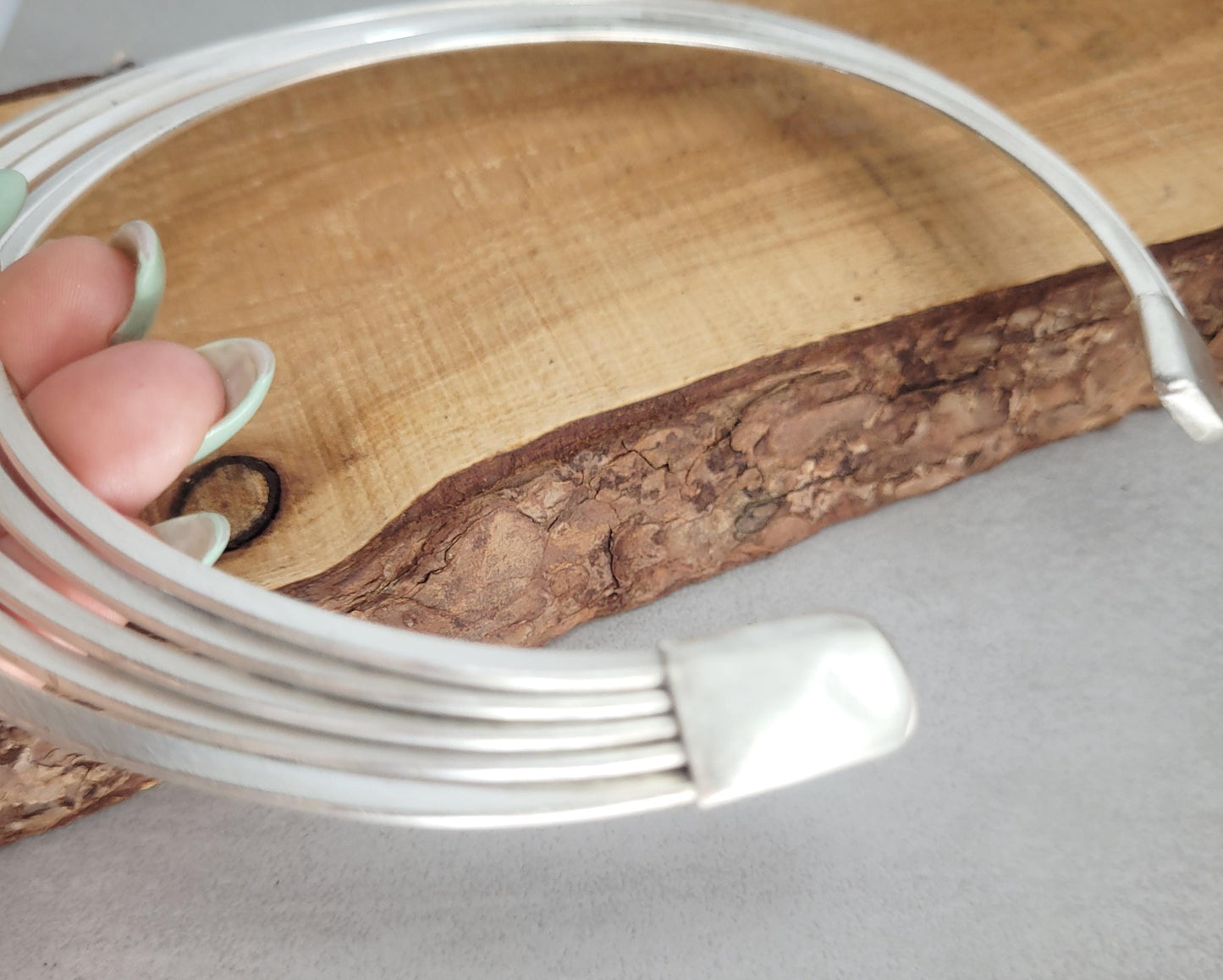 Silver choker necklace / Unique design / Ethnic necklace / Gift / Silver / Statement / Luxurious / Modern / Minimal / Elegant / Ornate