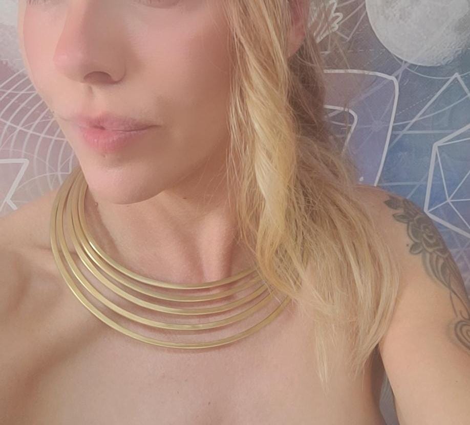 Golden choker necklace / Unique design / Ethnic necklace / Gift / Silver / Statement / Luxurious / Modern / Minimal / Elegant / Brass