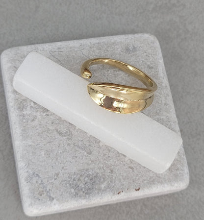 Simple golden ring / Adjustable / Brass / Minimal / Band / Gift / Elegant / Delicate / Bold / Cute / Brass jewellery
