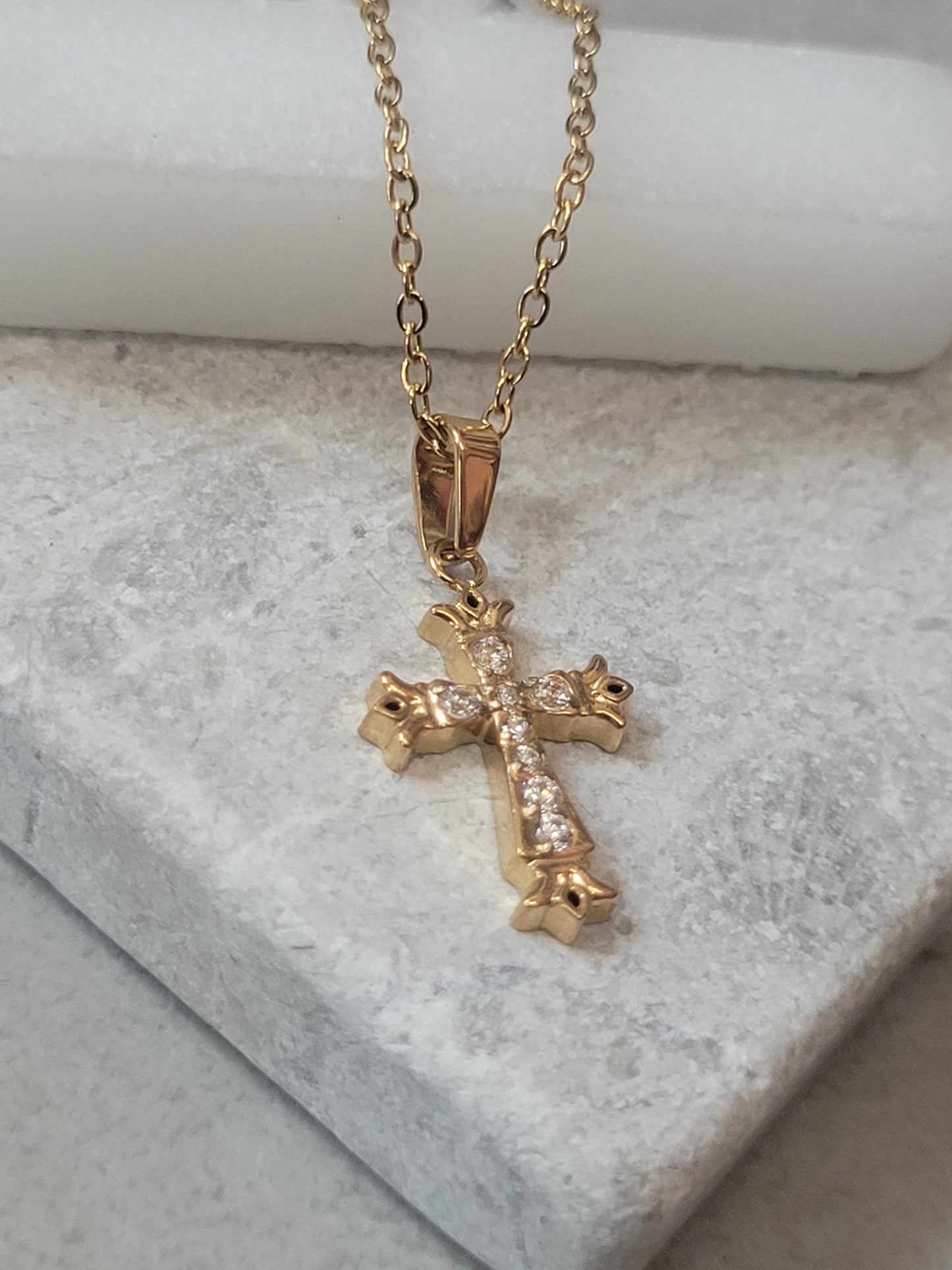 Golden Cross necklace / Faith jewellery / Gold / Simple / Simplicity / Minimal / Gift / Cute / Pretty / Waterproof jewellery