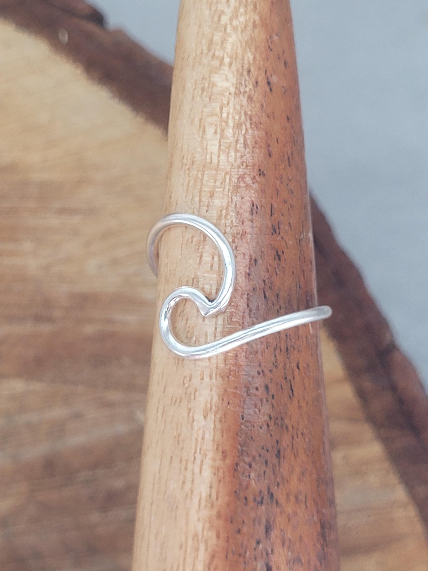 Silver sea wave ring, ring, silver jewellery,rings,sea wave ring,boho ring,free shipping,gift for her