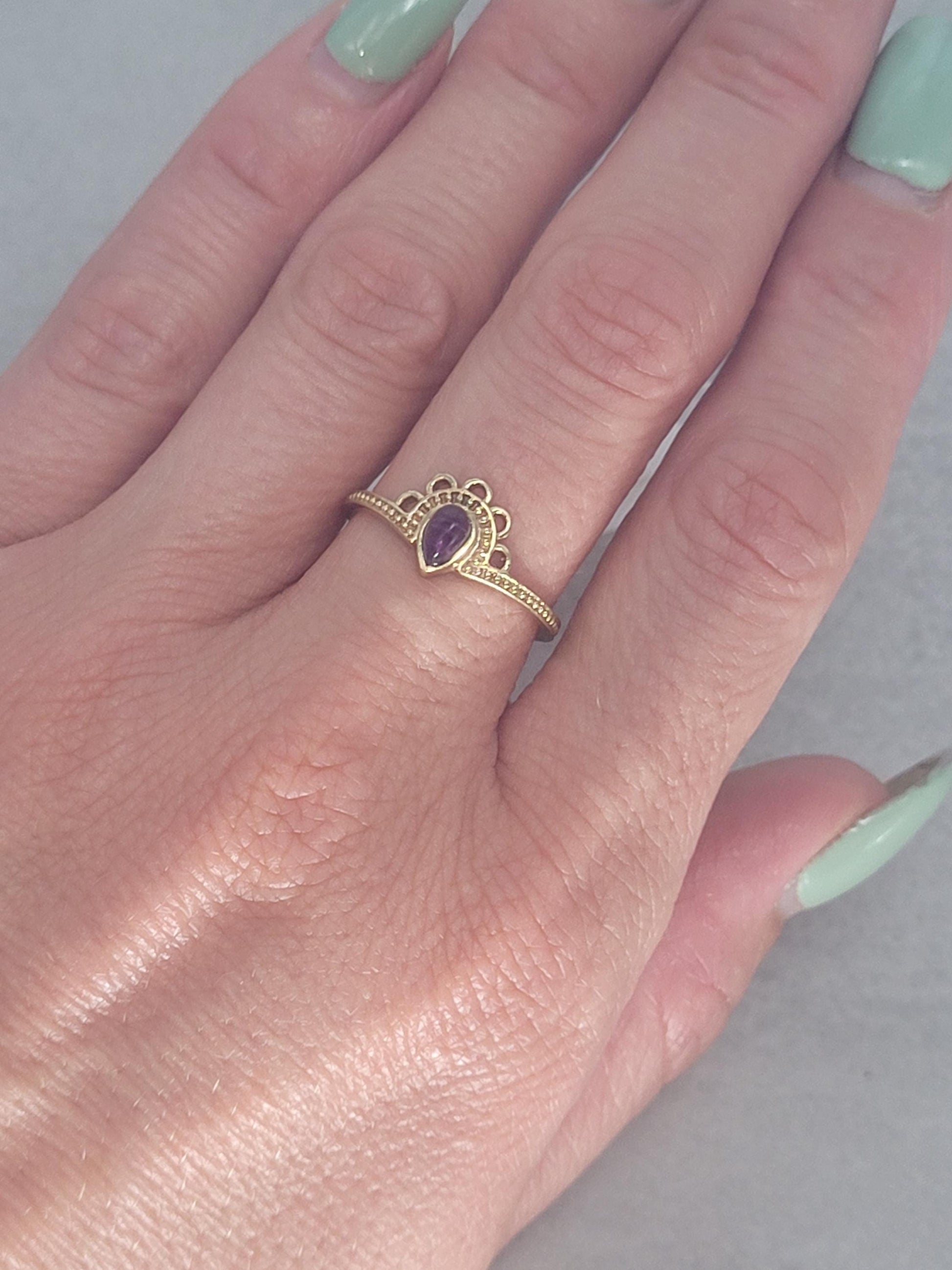 Golden ring / Simple / Simplicity / Flower / Nature-inspired style / Gift / Ethnic/ Cute gift / Brass / Elegant / Minimal range