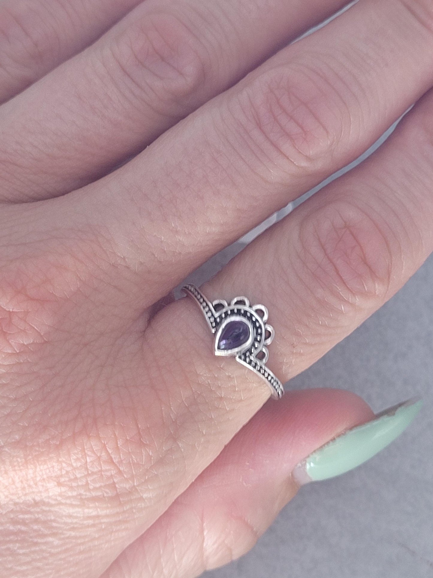 Silver ring / Simple / Simplicity / Flower / Nature-inspired style / Gift / Ethnic/ Cute gift / Silver / Elegant / Minimal range