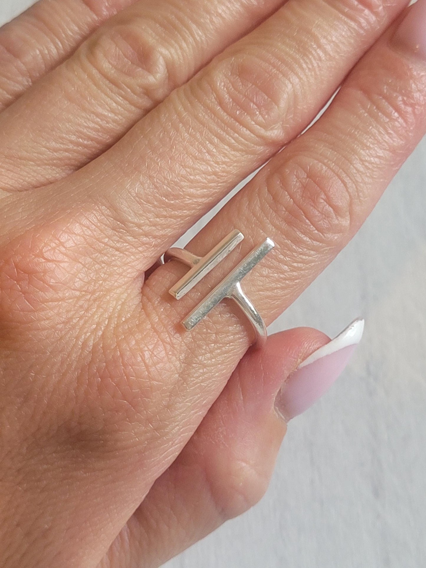 T-bone silver ring / Simple / Silver jewellery/ Minimal / Minimalist / Gift / Pretty / Simplicity