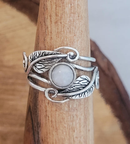 Silver feather ring / Statement / Gift / Ethnic / Elegant / Brass jewellery / Pretty / Gift idea / Detailed ring