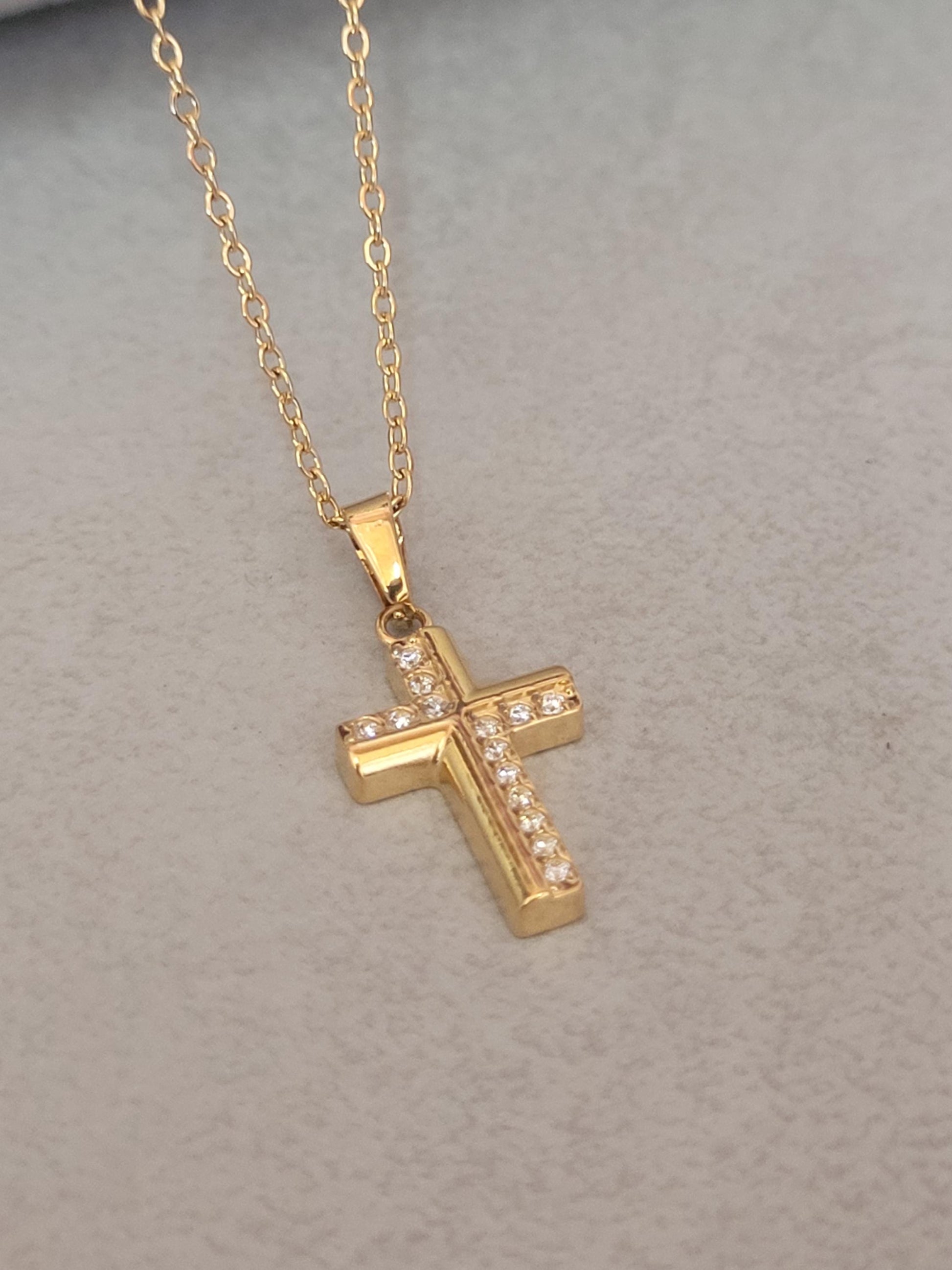 Golden Cross necklace / Faith jewellery / Gold / Simple / Simplicity / Minimal / Gift / Cute / Pretty / Waterproof jewellery