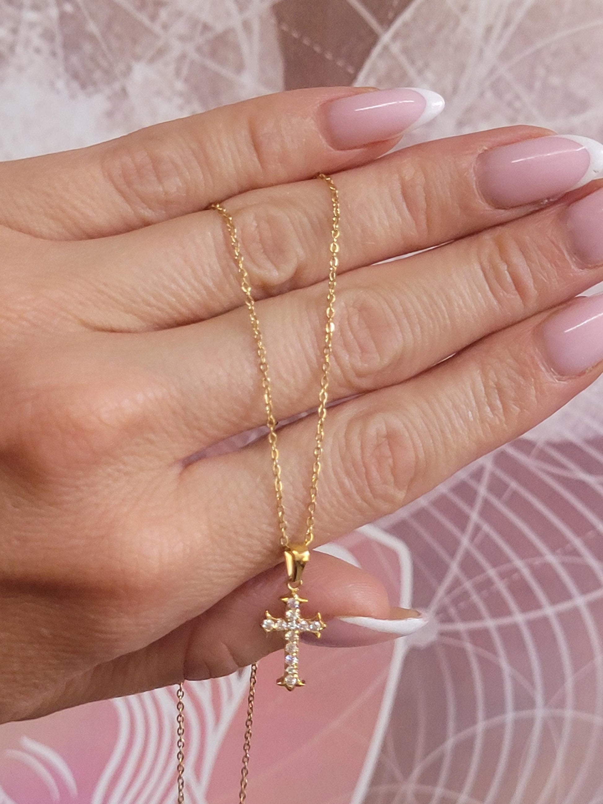 Golden Cross necklace / Faith jewellery / Gold / Simple / Simplicity / Minimal / Gift / Cute / Pretty / Waterproof jewellery