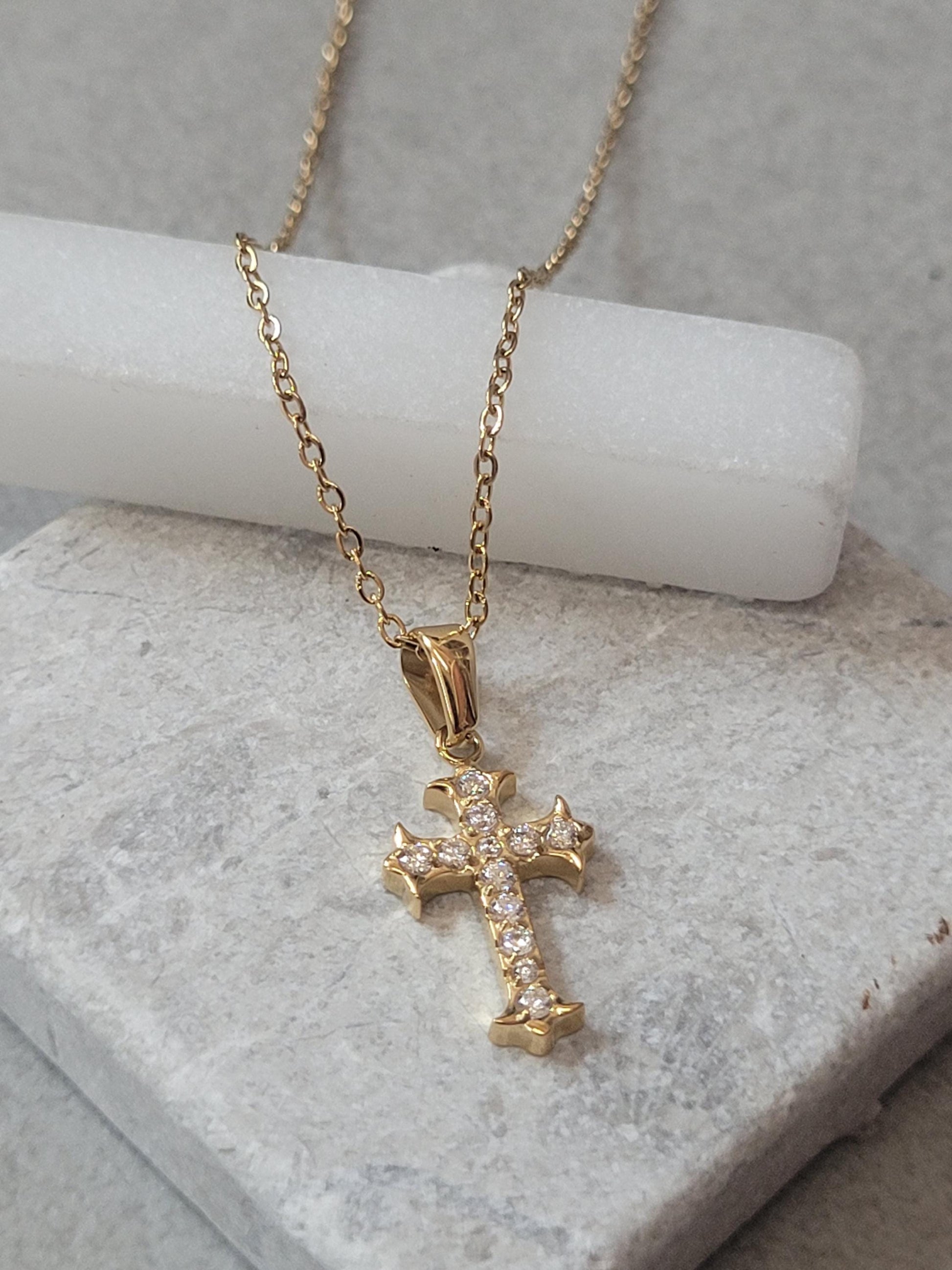 Golden Cross necklace / Faith jewellery / Gold / Simple / Simplicity / Minimal / Gift / Cute / Pretty / Waterproof jewellery