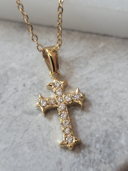 Golden Cross necklace / Faith jewellery / Gold / Simple / Simplicity / Minimal / Gift / Cute / Pretty / Waterproof jewellery