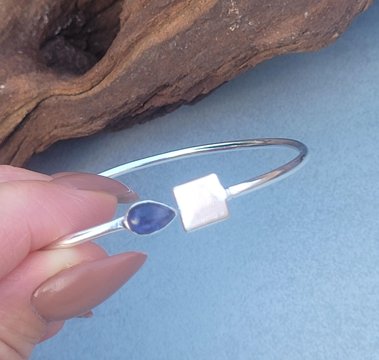 Silver bangle / Simple bracelet / Minimal / Minimalist / Elegant / Adjustable / Gift / Silver jewellery / Boho