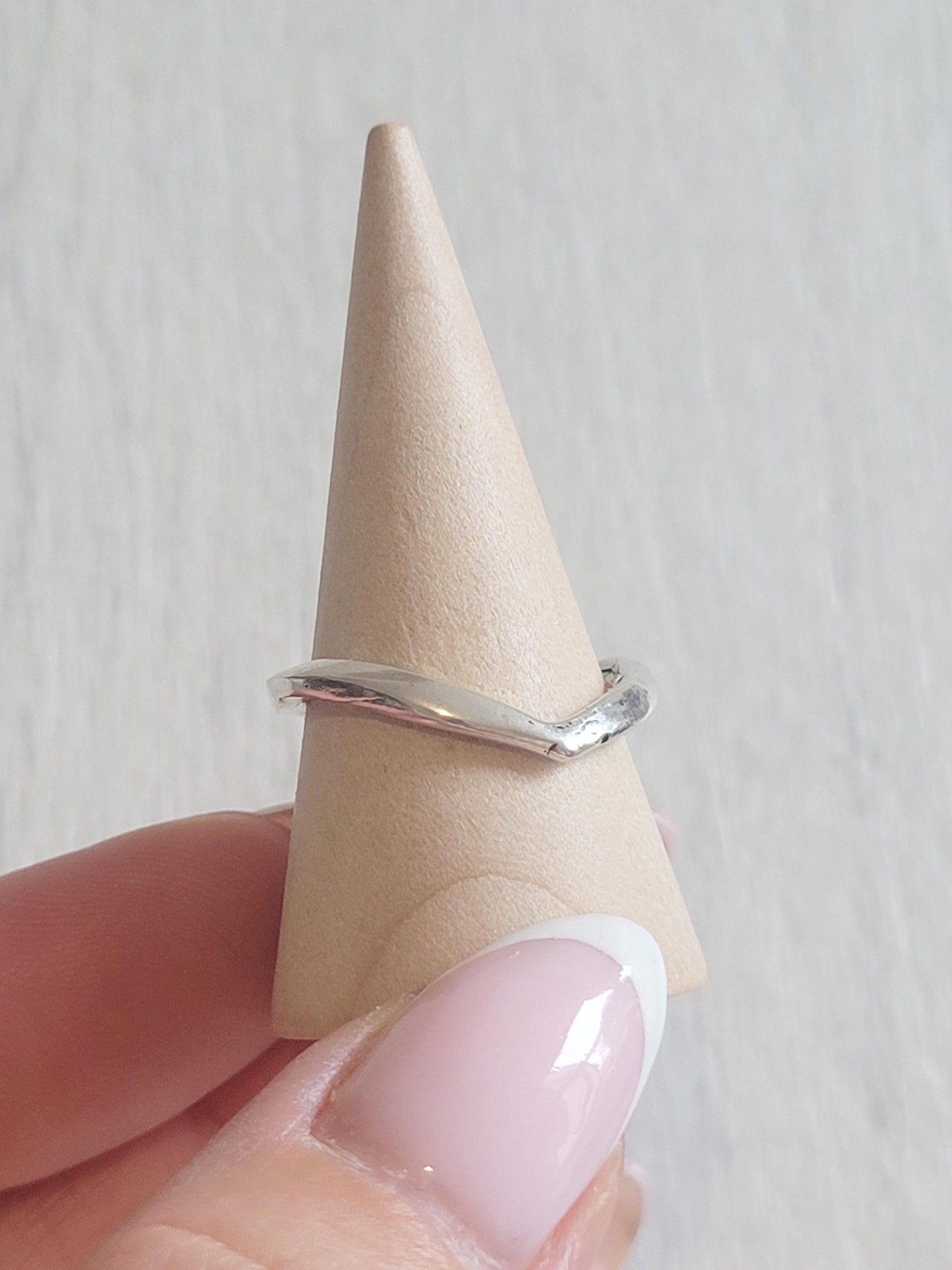 Simple silver ring / Classic ring / Gift / Timeless / Minimal / Minimalist / Pretty / Everyday wear