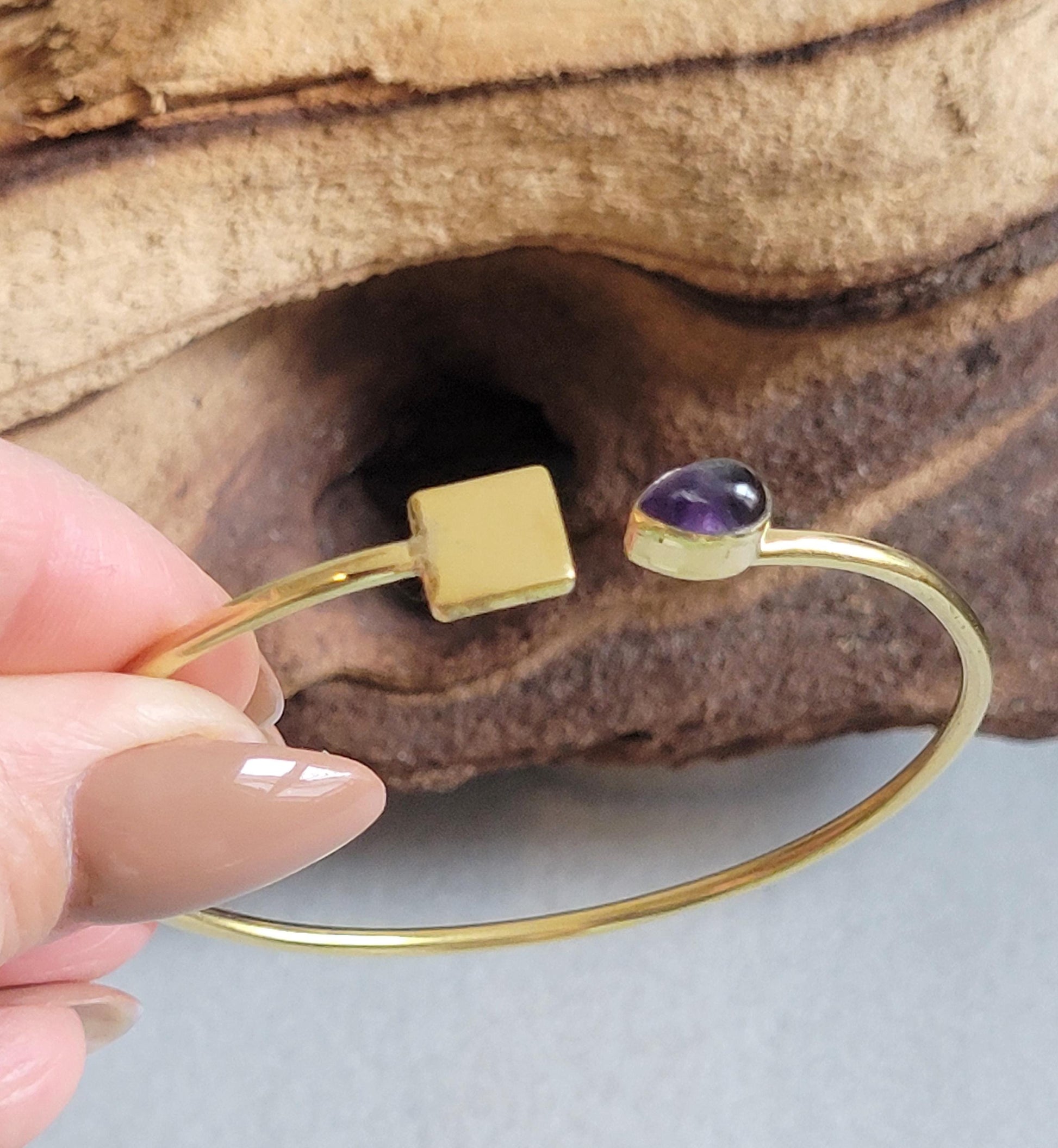 Golden bangle / Simple bracelet / Minimal / Minimalist / Elegant / Adjustable / Gift / Silver jewellery / Boho / Brass/ Gold