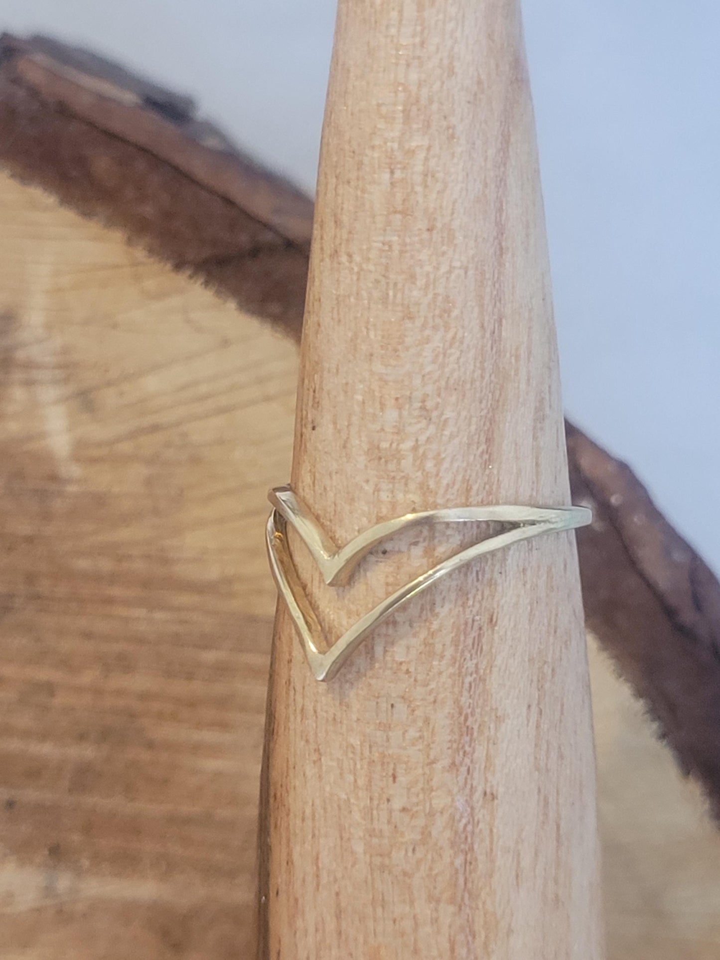 Simple golden ring / Classic ring / Gift / Timeless / Minimal / Minimalist / Pretty / Everyday wear / Point ring / Thumb ring / brass